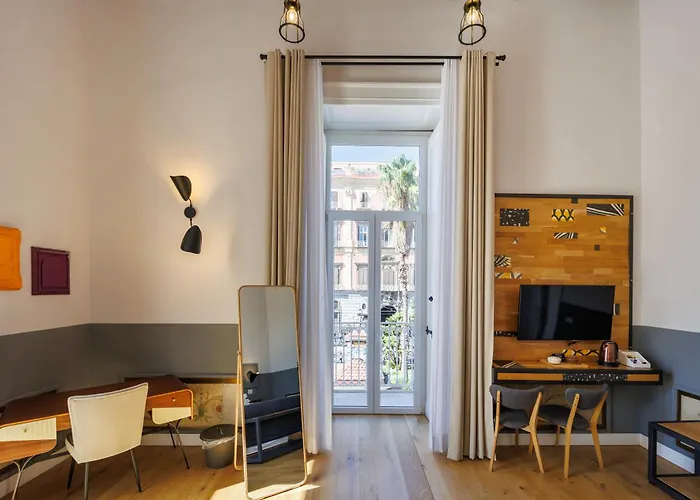 The Dante House By House In Naples Bed & Breakfast